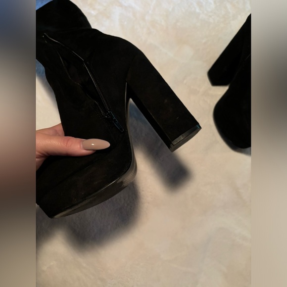 Steve Madden Sofia Black Over the Knee Faux Suede Stretch Boot - Picture 8 of 12